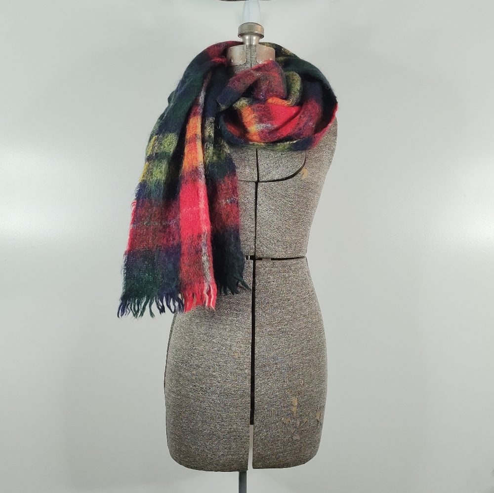 Vintage tartan plaid woven wool blend warm winter scarf